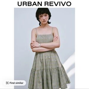 URBAN REVIVO Camisole Tiered Dresses. Size 10